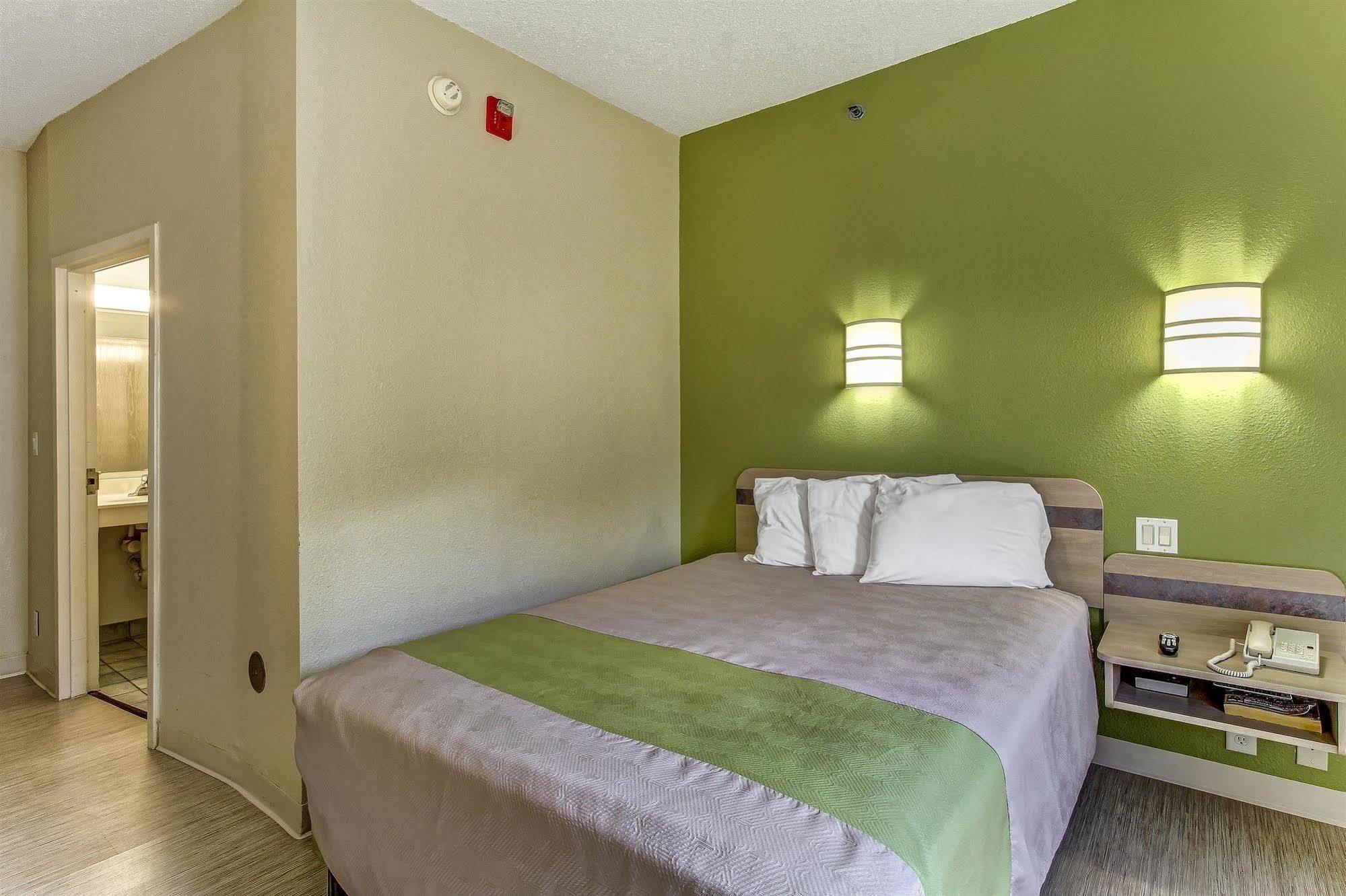 Motel 6-Medina, OH - Cleveland Buitenkant foto
